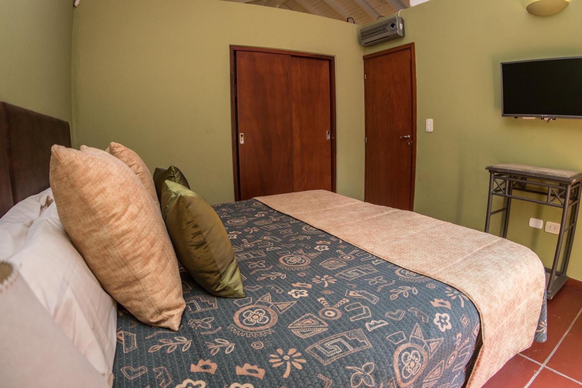 Raices Amambai Lodges Puerto Iguazu Luaran gambar