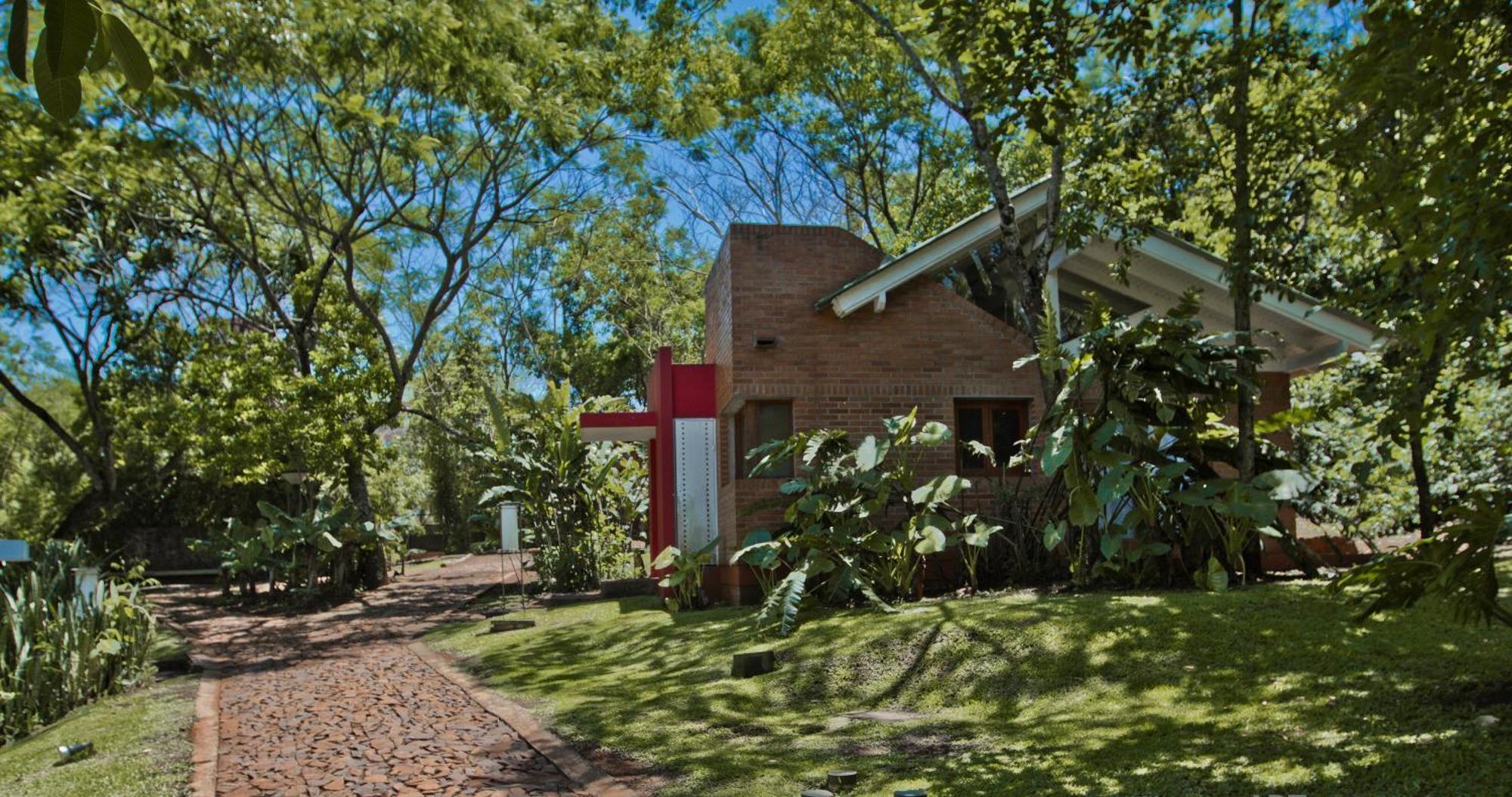 Raices Amambai Lodges Puerto Iguazu Luaran gambar