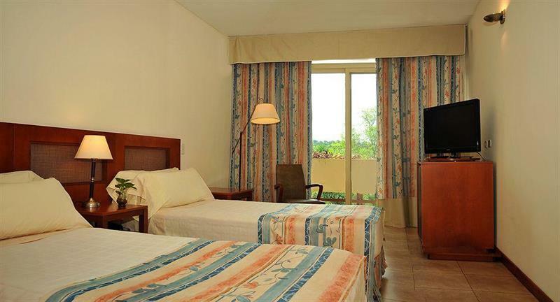 Raices Amambai Lodges Puerto Iguazu Luaran gambar